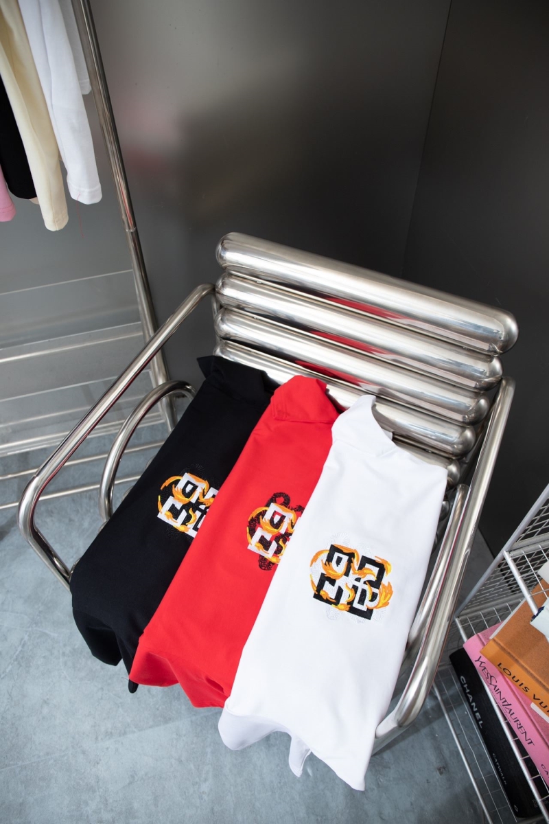 Givenchy T-Shirts